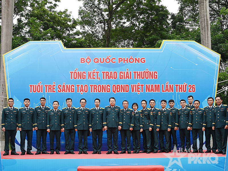 Bộ Quốc ph&ograve;ng tổng kết, trao Giải thưởng Tuổi trẻ s&aacute;ng tạo trong Qu&acirc;n đội nh&acirc;n d&acirc;n Việt Nam lần thứ 26