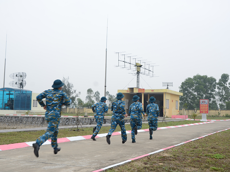 Canh trời tr&ecirc;n &ldquo;miền c&aacute;t trắng&rdquo;