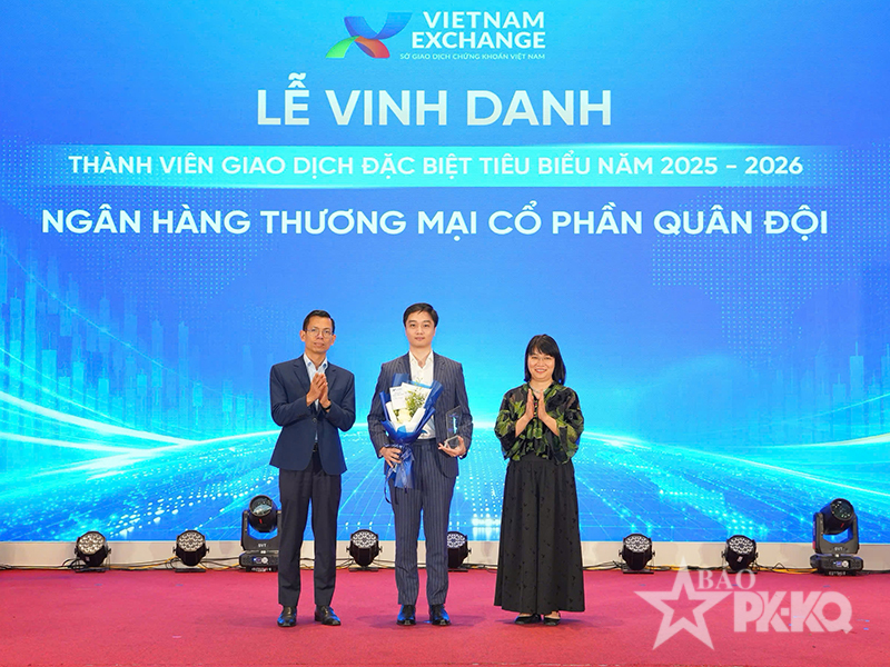 MB được vinh danh l&agrave; th&agrave;nh vi&ecirc;n giao dịch đặc biệt ti&ecirc;u biểu tr&ecirc;n thị trường tr&aacute;i phiếu