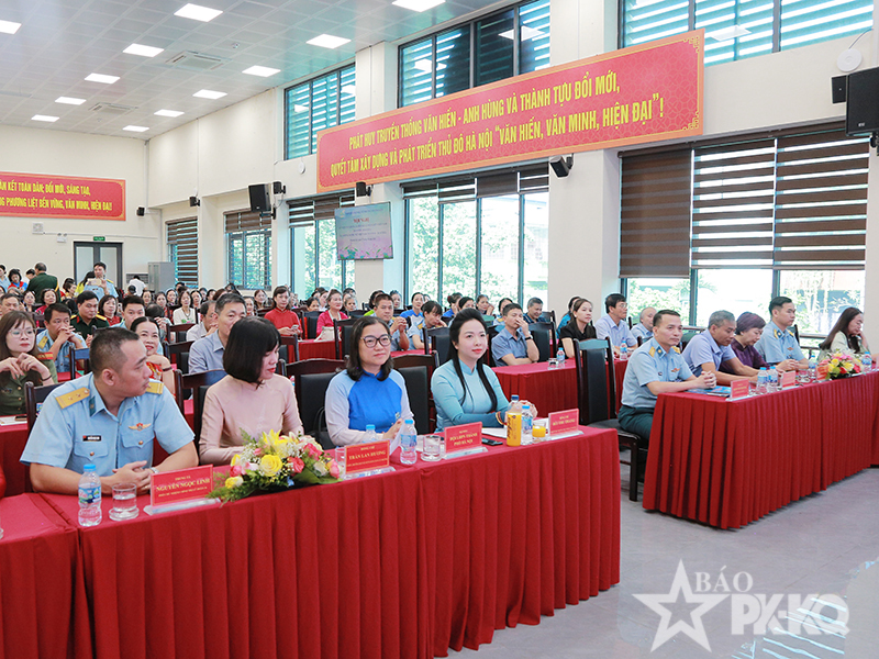 Hội Phụ nữ Lữ đo&agrave;n 26 v&agrave; Hội Phụ nữ phường Phương Liệt, TP H&agrave; Nội k&yacute; kết giao ước kết nghĩa