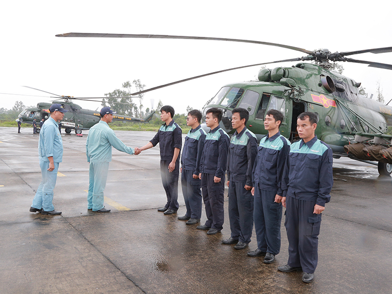 Qu&acirc;n chủng Ph&ograve;ng kh&ocirc;ng-Kh&ocirc;ng qu&acirc;n ho&agrave;n th&agrave;nh tốt nhiệm vụ Diễn tập thực binh bắn đạn thật do Qu&acirc;n khu 4 tổ chức