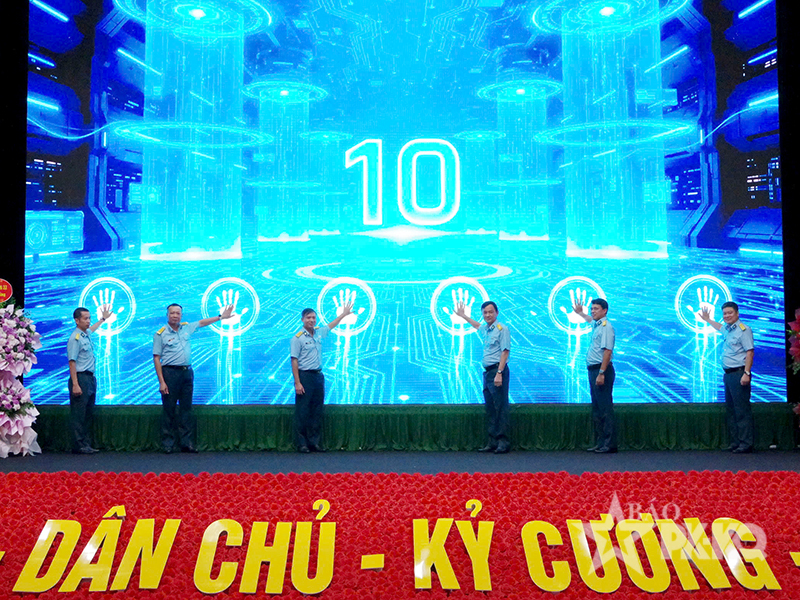 Khai trương Cổng th&ocirc;ng tin điện tử Lữ đo&agrave;n 26