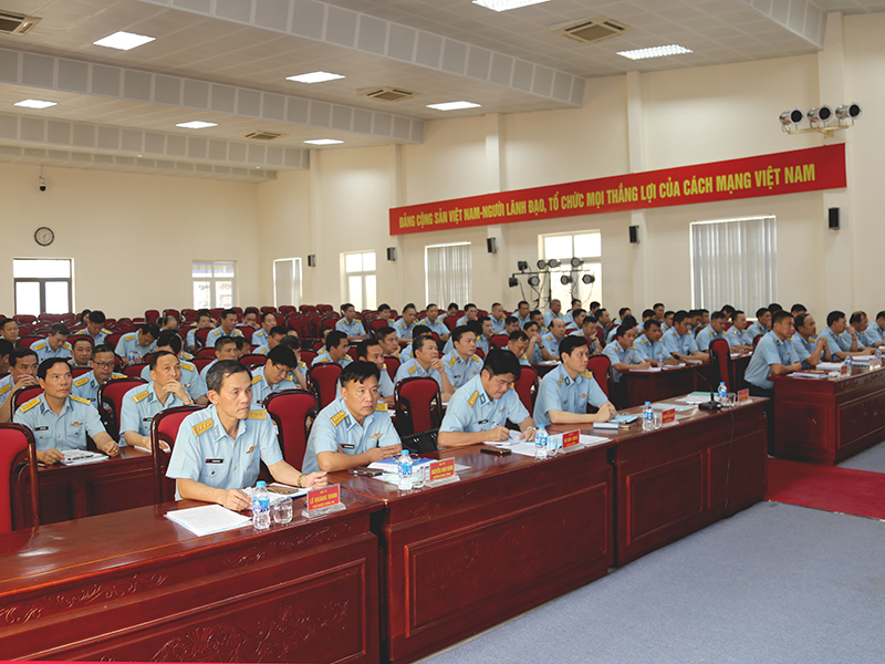 Cục Hậu cần - Kỹ thuật Qu&acirc;n chủng Ph&ograve;ng kh&ocirc;ng-Kh&ocirc;ng qu&acirc;n tổ chức, chỉ đạo bảo đảm tốt  hậu cần, kỹ thuật cho c&aacute;c nhiệm vụ