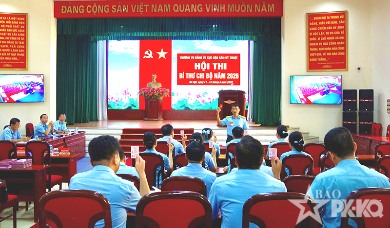 Bồi dưỡng n&acirc;ng cao tr&igrave;nh độ đội ngũ b&iacute; thư chi bộ ở Cục Hậu cần - Kỹ thuật  Qu&acirc;n chủng Ph&ograve;ng kh&ocirc;ng-Kh&ocirc;ng qu&acirc;n