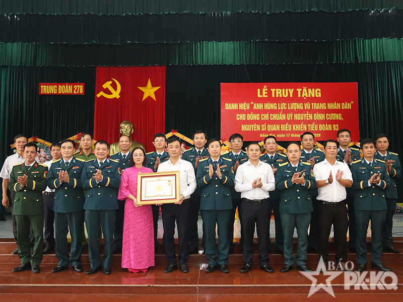 Trung đo&agrave;n 278 tổ chức Lễ truy tặng danh hiệu &ldquo;Anh h&ugrave;ng Lực lượng vũ trang nh&acirc;n d&acirc;n&rdquo; cho Chuẩn &uacute;y Nguyễn Đ&igrave;nh Cương