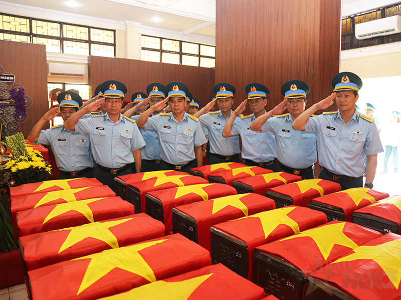 Sư đo&agrave;n 370 tổ chức nhiều hoạt động tri &acirc;n kỷ niệm 79 năm Ng&agrave;y Thương binh - Liệt sĩ