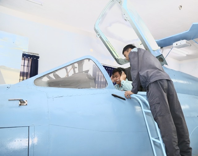 Quân chủng Phòng không - Không quân tổ chức Hội thao bay trên buồng tập Su-22 năm 2020