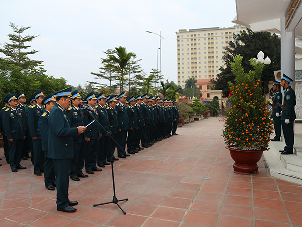 Quân chủng tổ chức lễ dâng hương tưởng niệm các anh hùng, liệt sĩ