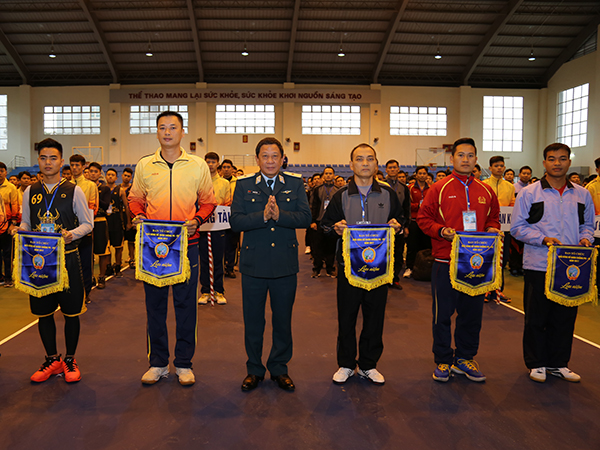 Quân chủng PK-KQ tổ chức giải Bóng rổ năm 2017