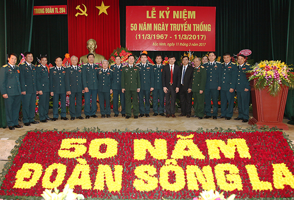 Trung đoàn Tên lửa 284 kỷ niệm 50 năm ngày truyền thống