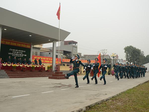 Các đơn vị thuộc Quân chủng PK-KQ tổ chức lễ ra quân huấn luyện năm 2017: Chu đáo, trang trọng và ý nghĩa