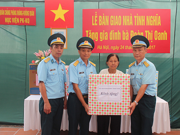 Học viện PK-KQ và Sư đoàn 365 tổ chức các hoạt động tri ân nhân kỷ niệm ngày Thương binh - Liệt sĩ