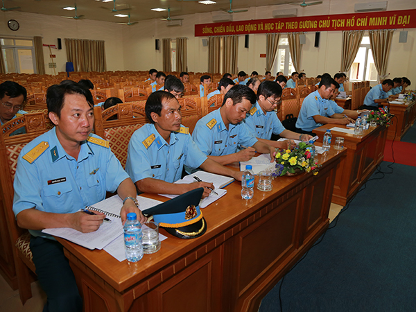 Cục Chính trị Quân chủng PK-KQ triển khai công tác tuyên huấn 6 tháng cuối năm 2017