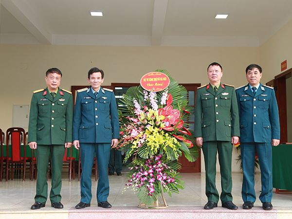Cục Chính trị PK-KQ tổ chức gặp mặt, giao lưu đoàn kết quân dân năm 2018