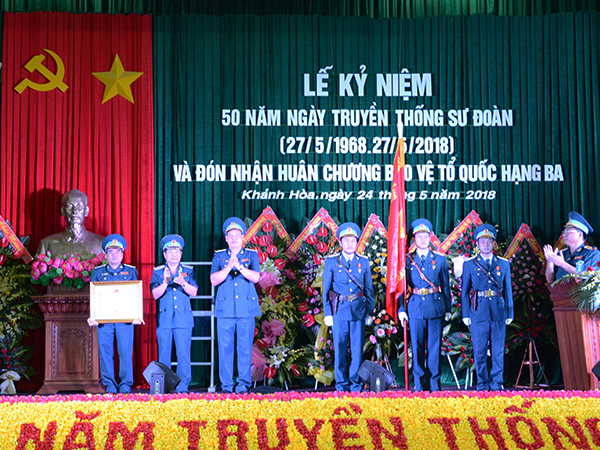 Sư đoàn Phòng không 377 kỷ niệm 50 năm ngày truyền thống và đón nhận Huân chương Bảo vệ Tổ quốc hạng Ba