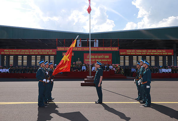 Trường Sĩ quan Không quân tổ chức Lễ công bố quyết định thành lập Trung đoàn 915