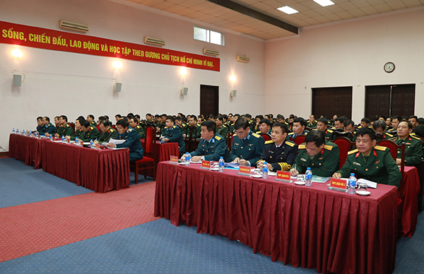 Cơ quan Chủ nhiệm Phòng không toàn quân tập huấn cán bộ trung, cao cấp PKLQ, PKND