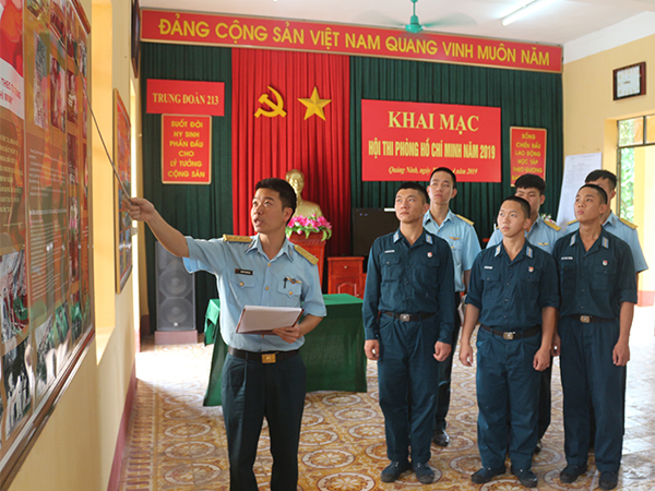 Trung đoàn 213 tổ chức Hội thi Phòng Hồ Chí Minh năm 2019