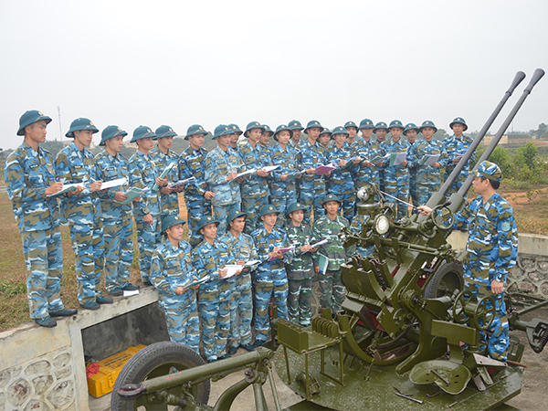Nhiều hoạt động thi đua hướng về ngày truyền thống Học viện Phòng không - Không quân