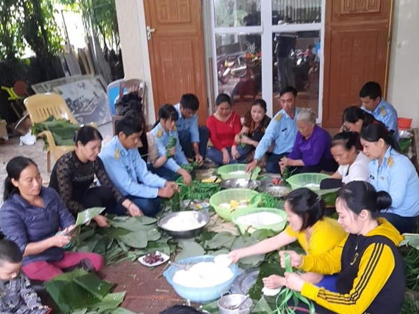 Hành động đẹp nhân ngày Phụ nữ Việt Nam