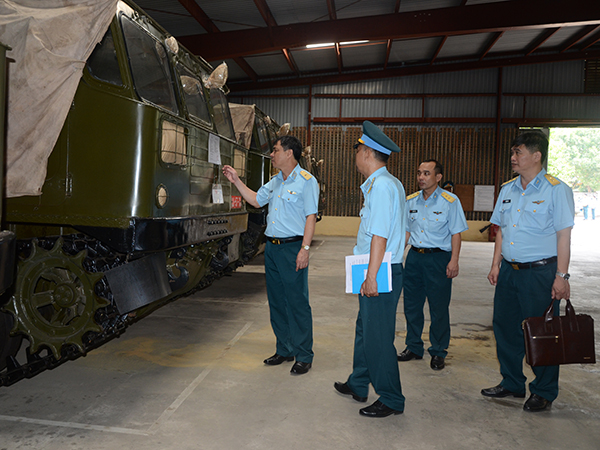 Quân chủng Phòng không-Không quân kiểm tra kết quả thực hiện nhiệm vụ 6 tháng đầu năm 2020 tại Kho K334