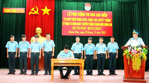 Các tổ chức đoàn trong Quân chủng Phòng không - Không quân phát động thi đua cao điểm chào mừng kỉ niệm 70 năm Ngày truyền thống Thanh niên Quân đội