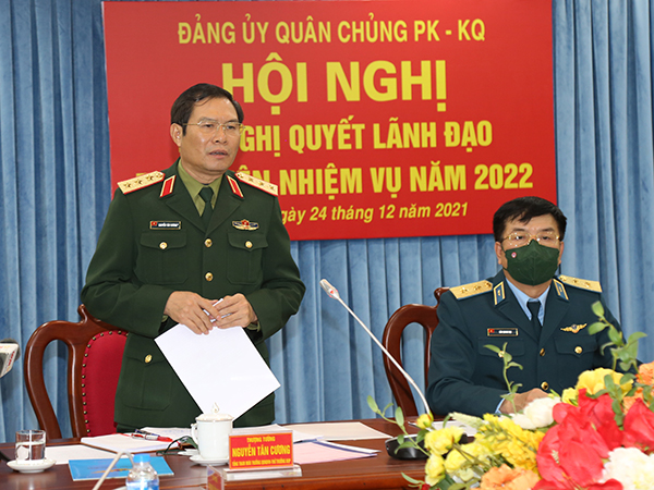 Đảng ủy Quân chủng Phòng không - Không quân ra nghị quyết lãnh đạo thực hiện nhiệm vụ năm 2022