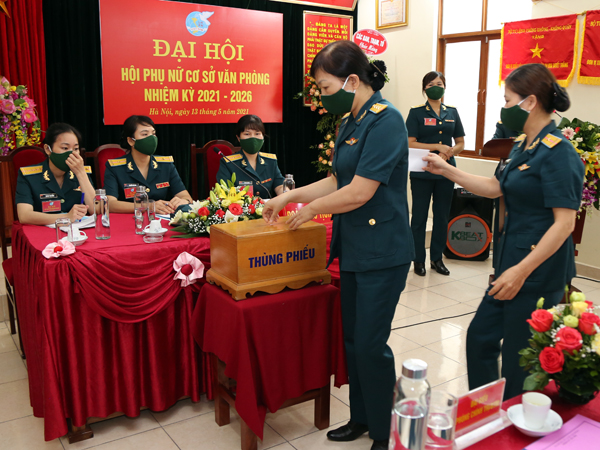 Hội Phụ nữ cơ sở Văn phòng Bộ Tư lệnh Quân chủng PK-KQ tổ chức Đại hội nhiệm kỳ 2021-2026