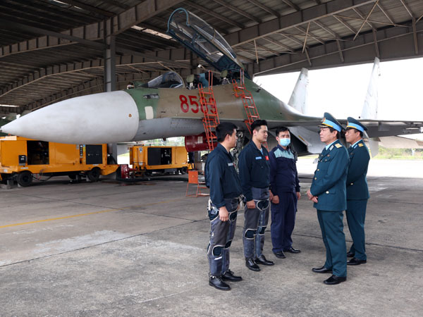 Trung đoàn 923 tổ chức thành công ban bay cán bộ đầu Xuân Tân Sửu