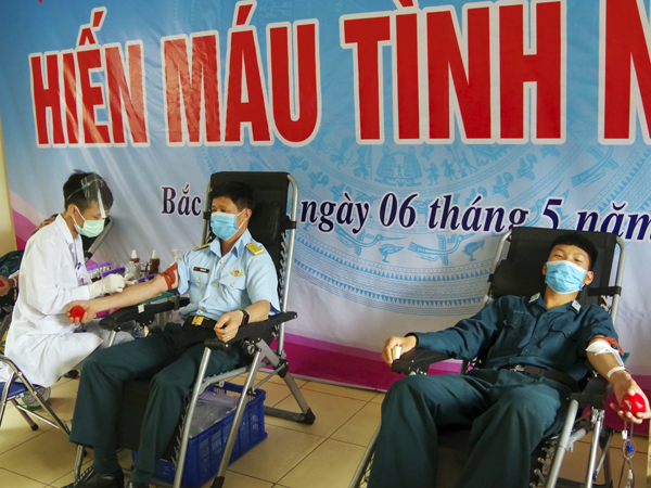 Tuổi trẻ Sư đoàn 365 hiến tặng hơn 759 đơn vị máu