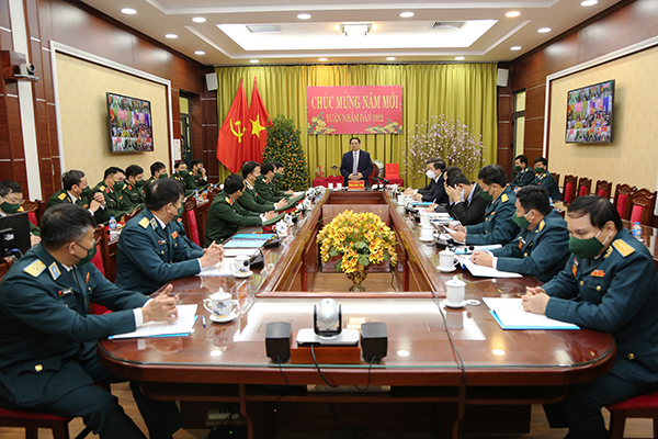 Thủ tướng Chính phủ Phạm Minh Chính thăm và làm việc tại Quân chủng Phòng không-Không quân