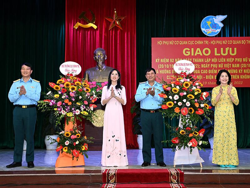 Hội Phụ nữ cơ quan Cục Chính trị và Bộ Tham mưu giao lưu kỷ niệm 92 năm Ngày thành lập Hội Liên hiệp Phụ nữ Việt Nam
