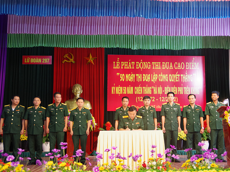 Lữ đoàn Phòng không 297 phát động đợt thi đua cao điểm chào mừng kỷ niệm 50 năm Chiến thắng “Hà Nội - Điện Biên Phủ trên không”