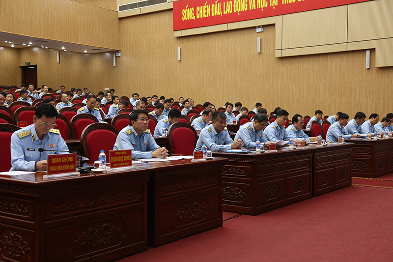 Thường vụ Đảng uỷ Quân chủng PK-KQ thông báo nhanh kết quả Hội nghị lần thứ sáu, Ban Chấp hành Trung ương Đảng khóa XIII