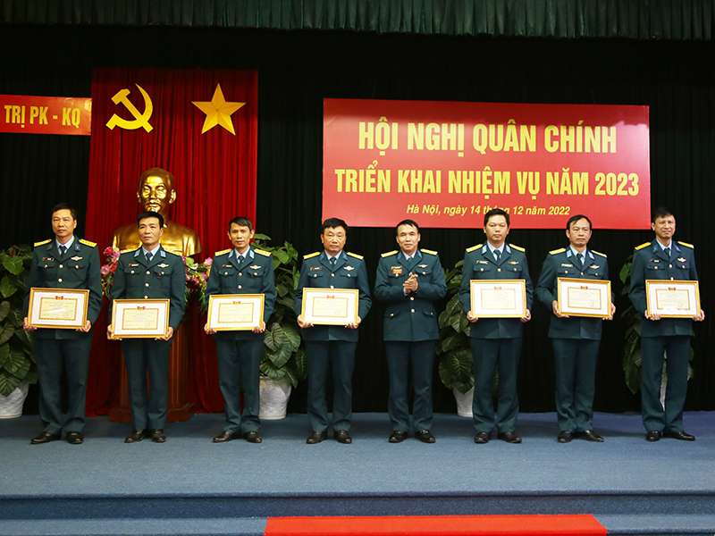 Các cơ quan, đơn vị trong Quân chủng Phòng không - Không quân tổ chức Hội nghị quân chính năm 2022