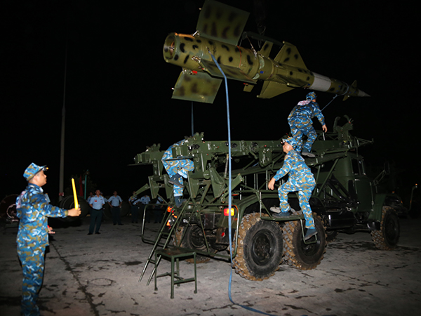 Quân chủng Phòng không-Không quân bế mạc Diễn tập phân đội kỹ thuật tên lửa phòng không S-125M