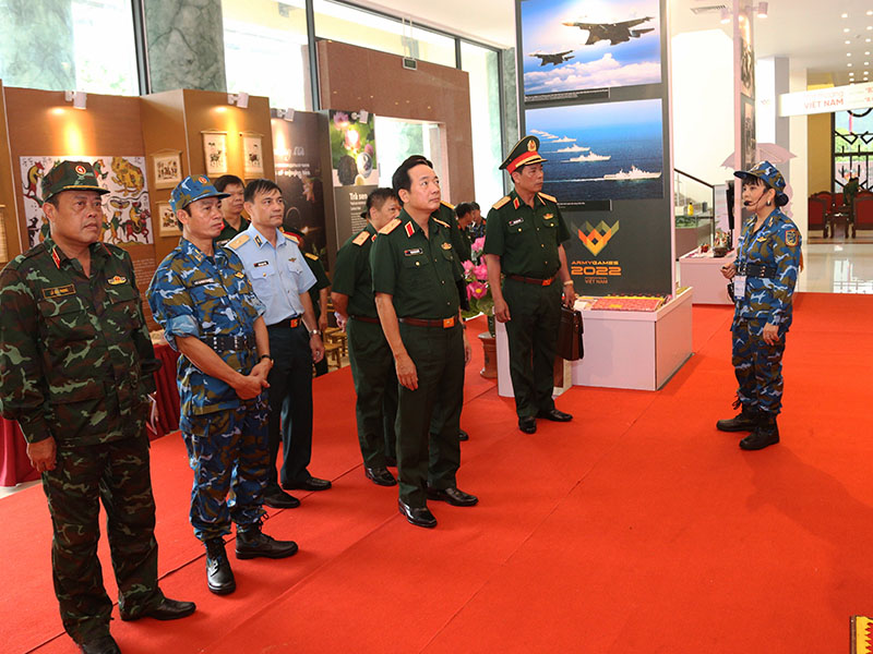 Tổng cục Chính trị QĐND Việt Nam kiểm tra Triển lãm “Di sản và Văn hóa quân sự Việt Nam” tại Army Games 2022