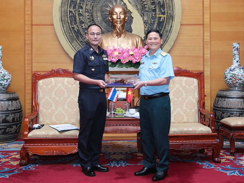Đoàn tổ bay Không quân Thái Lan thăm và làm việc tại Quân chủng Phòng không - Không quân