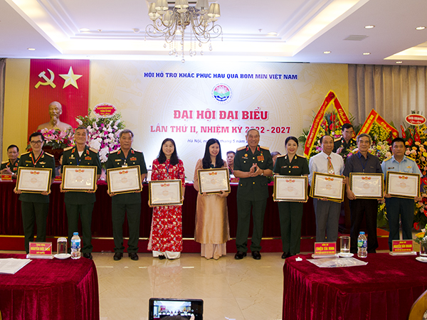 Hội Hỗ trợ khắc phục hậu quả bom mìn Việt Nam tổ chức Đại hội đại biểu lần thứ hai