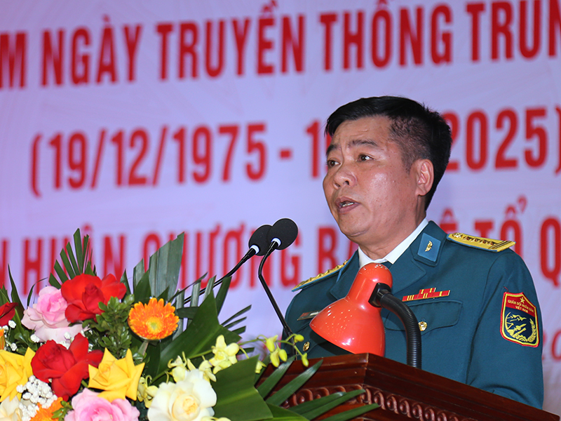 Trung đo&agrave;n 916 kỷ niệm 50 năm ng&agrave;y truyền thống v&agrave; đ&oacute;n nhận hu&acirc;n chương Bảo vệ Tổ quốc hạng 3