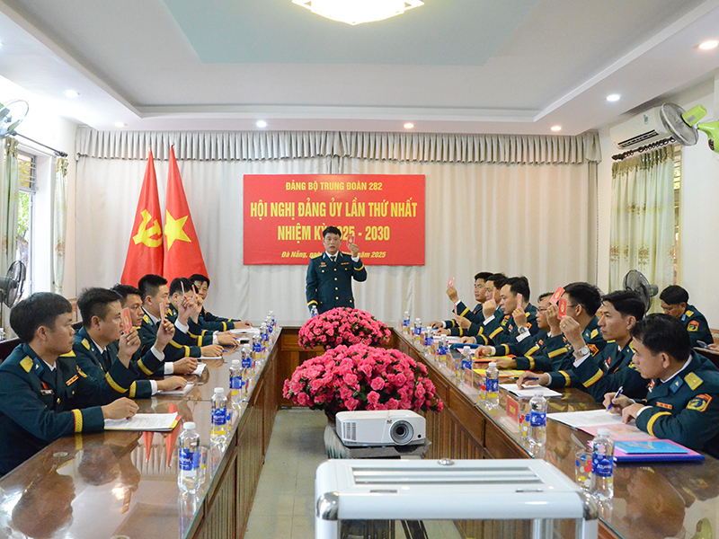 Đảng bộ Trung đoàn 282 Đại hội đại biểu lần thứ XV, nhiệm kỳ 2025 - 2030