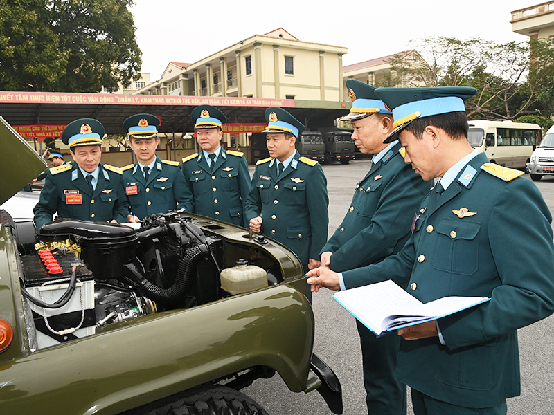 Lữ đoàn Thông tin 26 khai mạc Hội thi “Quản lý xe tốt, nhà xe tốt” năm 2025