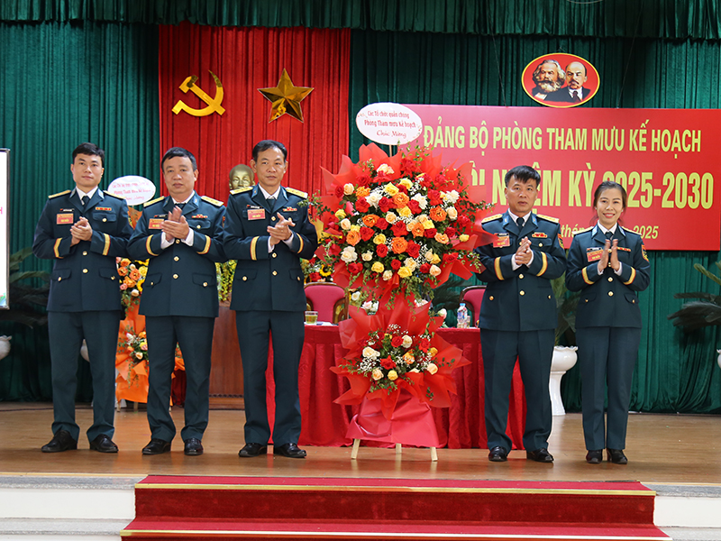 Đảng bộ Phòng Tham mưu Kế hoạch tổ chức thành công Đại hội nhiệm kỳ 2025 - 2030