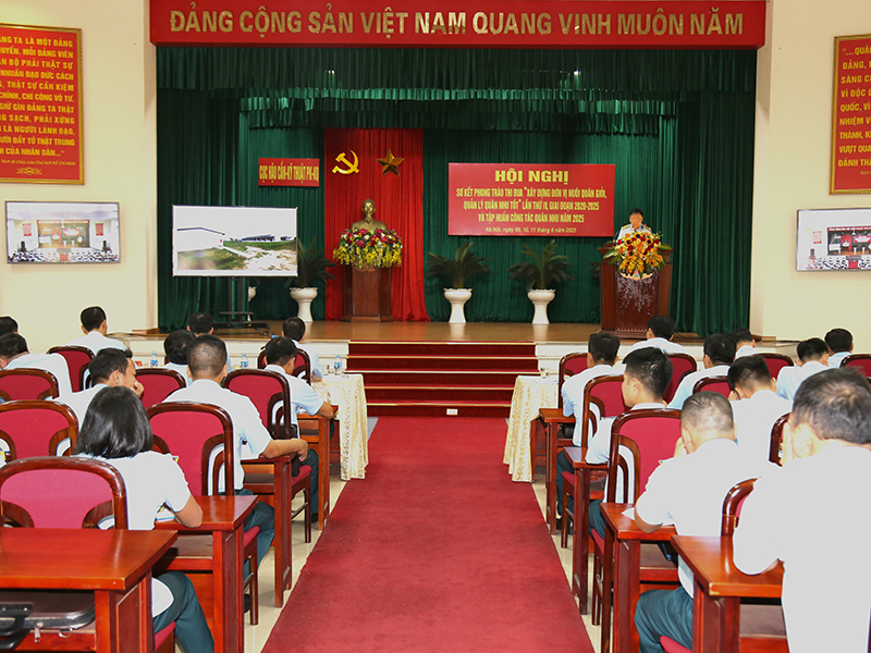 Quân chủng Phòng không - Không quân sơ kết Phong trào Thi đua “Xây dựng đơn vị nuôi quân giỏi, quản lý quân nhu tốt”, giai đoạn 2020 - 2025 và tập huấn công tác Quân nhu năm 2025