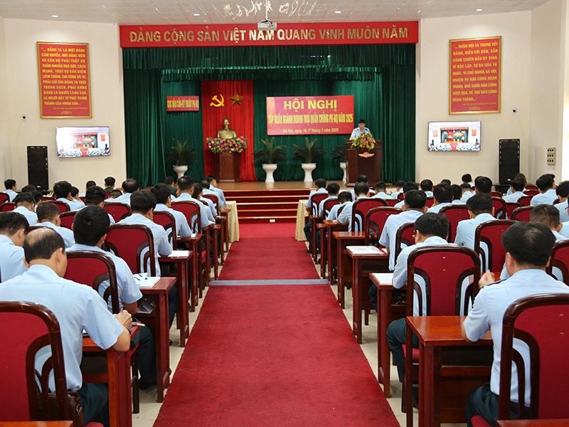 Quân chủng Phòng không - Không quân tổ chức Hội nghị tập huấn công tác Doanh trại năm 2025
