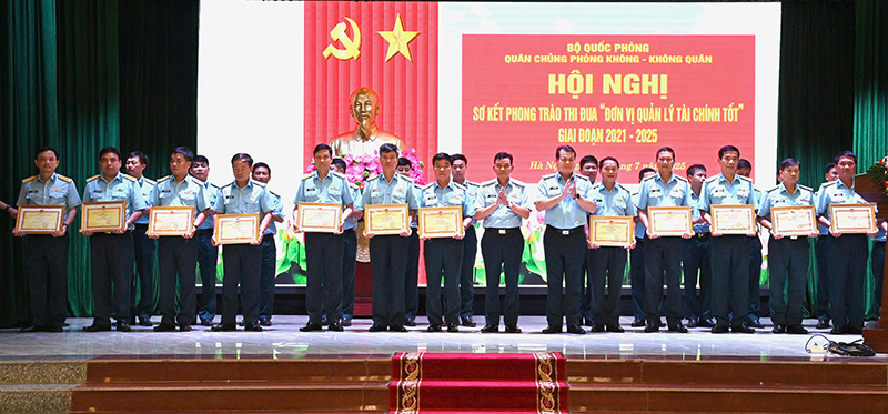 Sơ kết Phong trào Thi đua “Xây dựng đơn vị quản lý tài chính tốt” giai đoạn 2021-2025 và thực hiện Nghị quyết đổi mới cơ chế quản lý tài chính Quân đội giai đoạn 2018-2025 và những năm tiếp theo