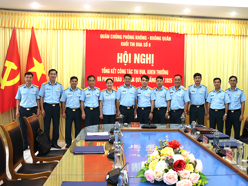Khối thi đua số 6 tổng kết công tác thi đua, khen thưởng và Phong trào Thi đua Quyết thắng năm 2025