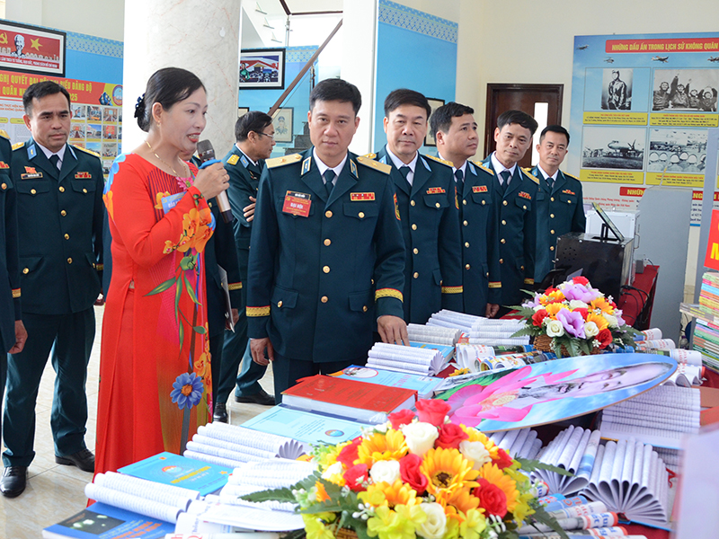 Lãnh đạo Trường Sĩ quan Không quân “Cách mạng, chính quy, chuẩn hóa, hiện đại”