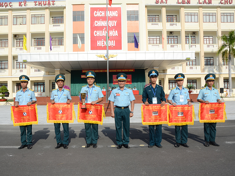 Quân chủng Phòng không - Không quân Bế mạc Hội thao Thể dục thể thao khu vực phía Nam năm 2025