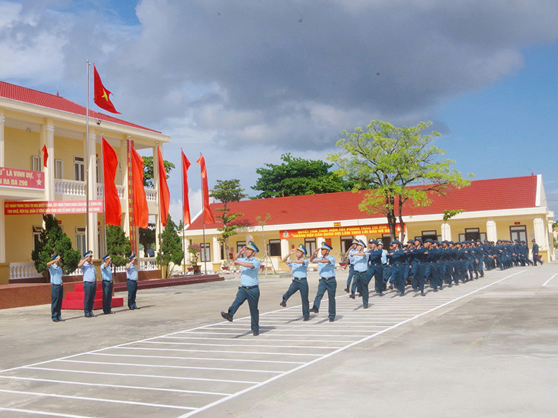 Quân chủng Phòng không - Không quân kiểm tra xây dựng đơn vị vững mạnh toàn diện “mẫu mực, tiêu biểu” các đơn vị khu vực miền Trung